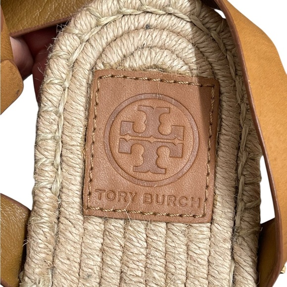 TORY BURCH Elastic Awning Stripe
Espadrille Sandal Green and Ivory 9.5 - Picture 13 of 16